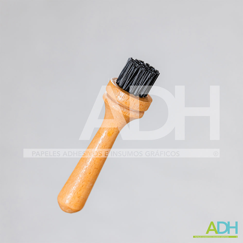 CEPILLO RIVET BRUSH ADH PARA INSTALAR
