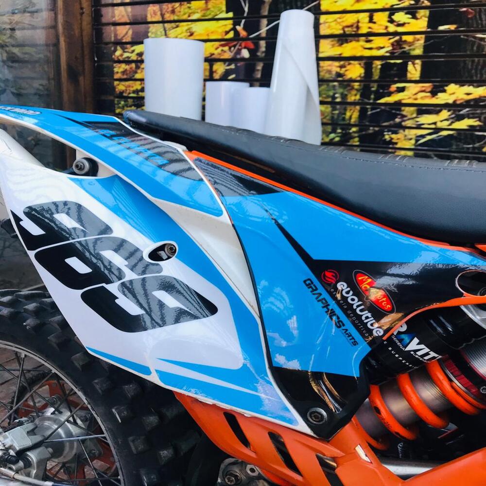 VINILO MOTOMARK MULTIPROPOSITO ALTO TACK BLANCO PARA IMPRESION EN 1.52MTS