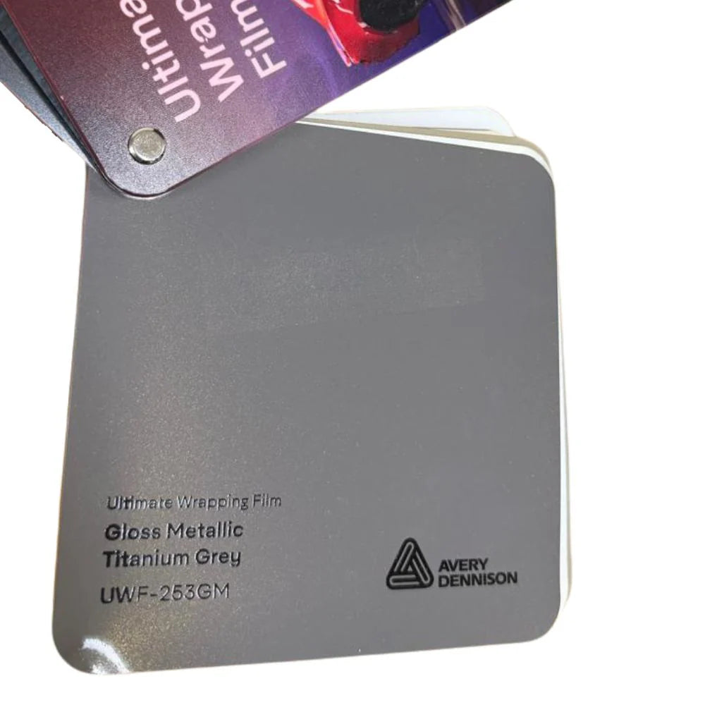 WRAP METALLIC TITANIUM GREY BRILLANTE UWF-253GM DE 1.52 MTS